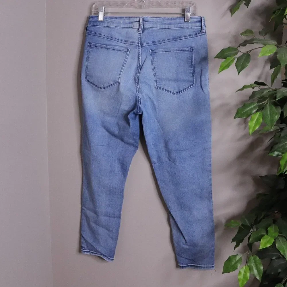 ‎Old Navy | Rockstar Jeans Light wash 12